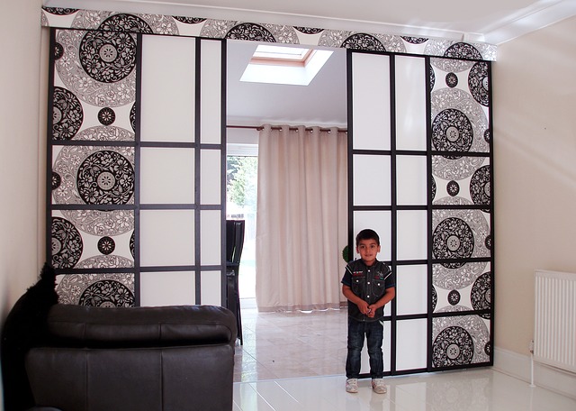 room divider